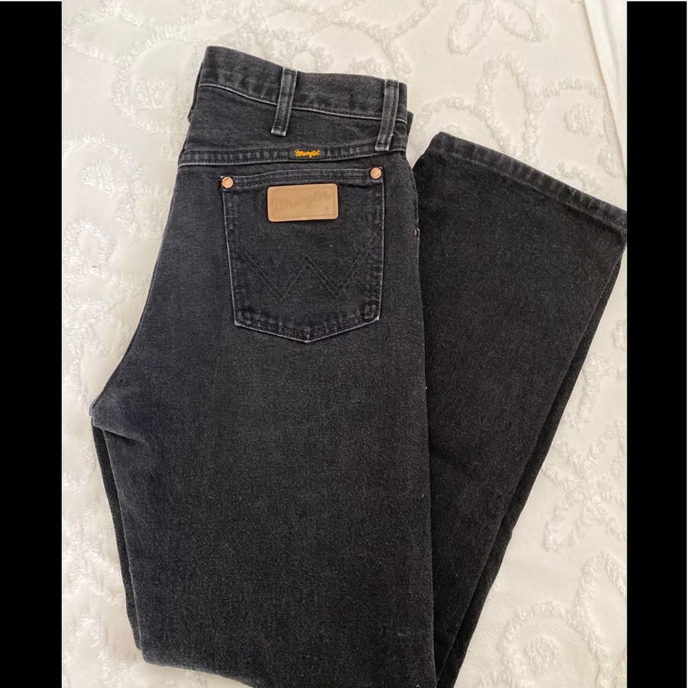 Men’s Wrangler pants